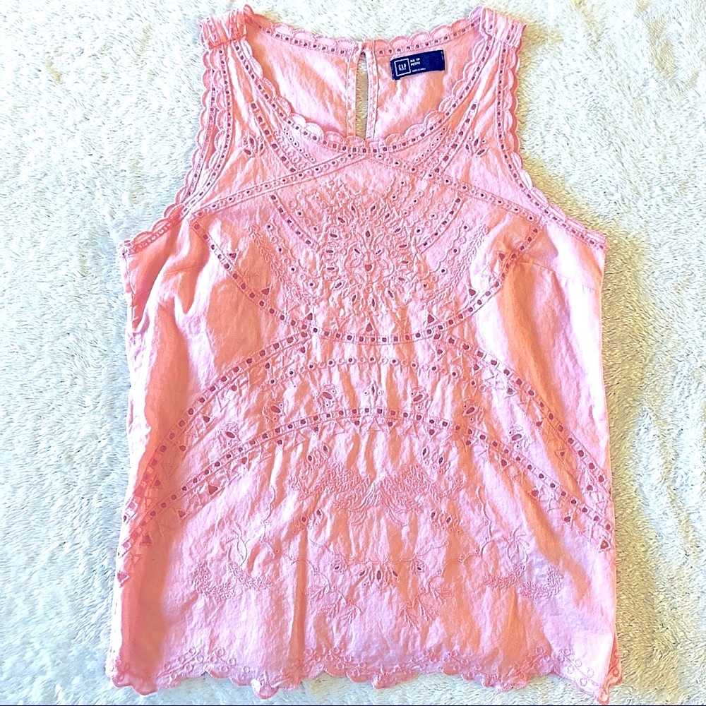 🥂Host Pick! GAP Petites Embroidered Pink Sleeveless Top XSP